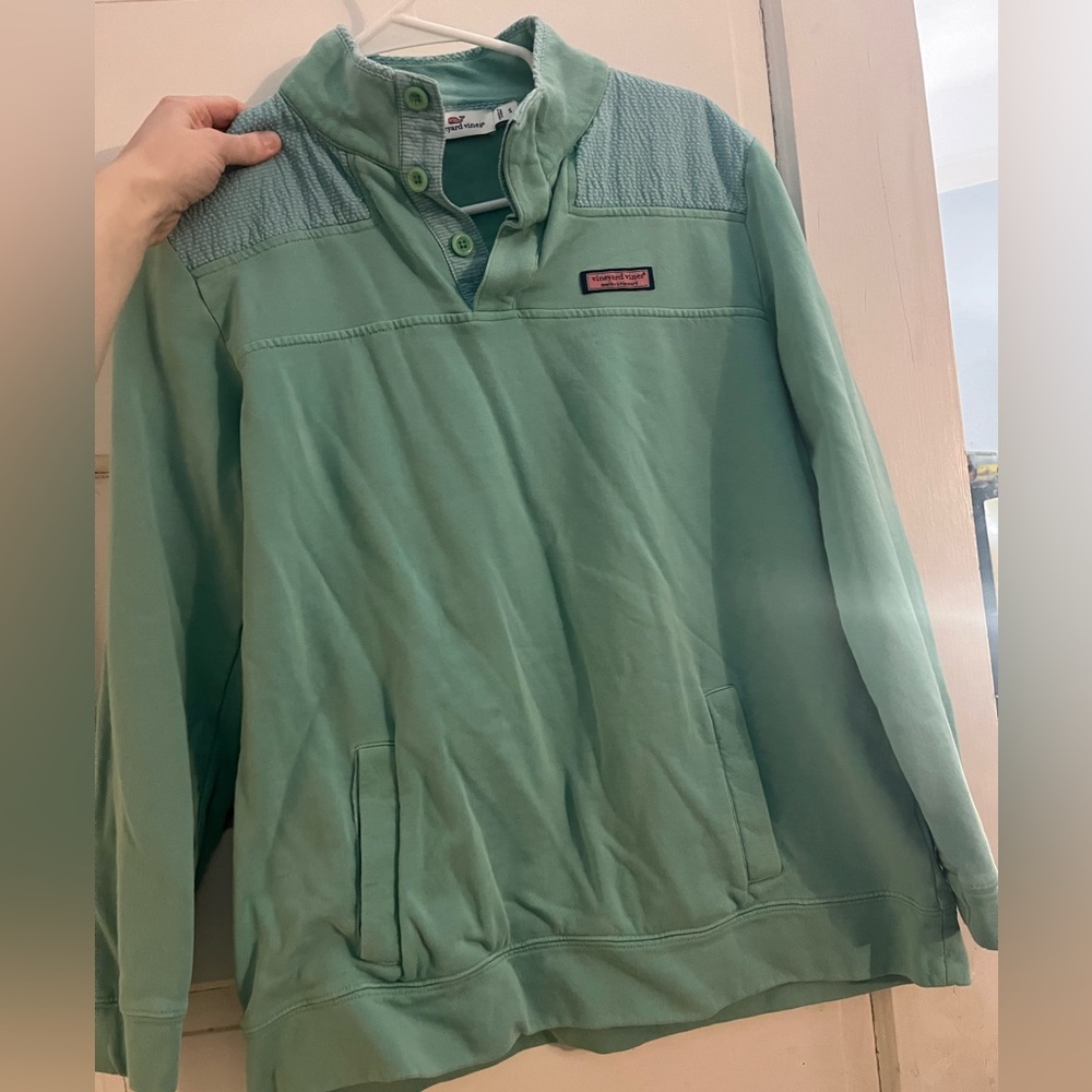 Vineyard Vines Sea Foam Green quarter button